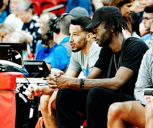 几度哽咽，孙兴慜结束十年热刺生涯（数度哽咽，孙兴慜告别十年热刺岁月）