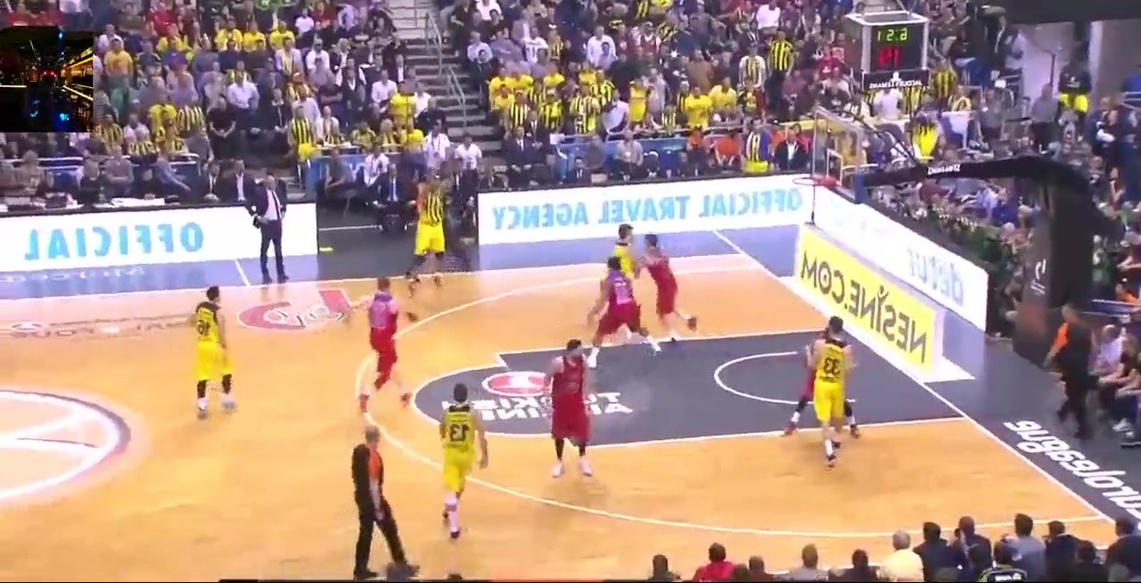 足球国足战术演练曝光，全队默契提升（国足战术演练细节曝光，球队默契显著提升）