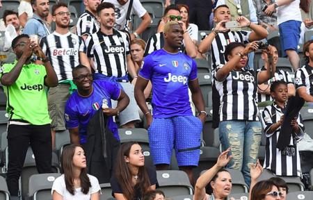 剑南春｜国米2-0客胜比萨，劳塔罗梅开二度，巴雷拉送助攻（剑南春 ｜ 国米客场2-0力克比萨：劳塔罗双响，巴雷拉献助攻）